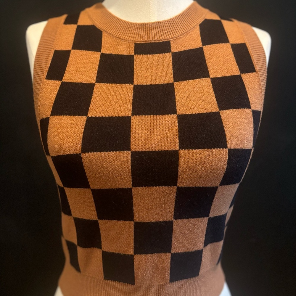 Forever 21 Black and Brown checkered vest